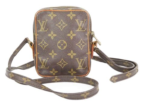 small shoulder bag louis vuitton|louis vuitton small crossbody bag.